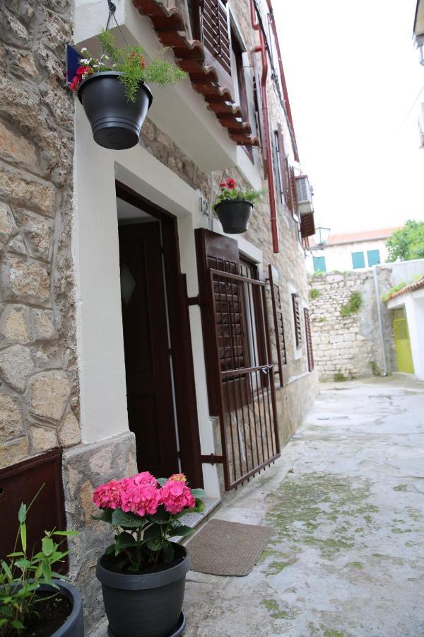 Apartments Stonehouse Vodice Eksteriør bilde