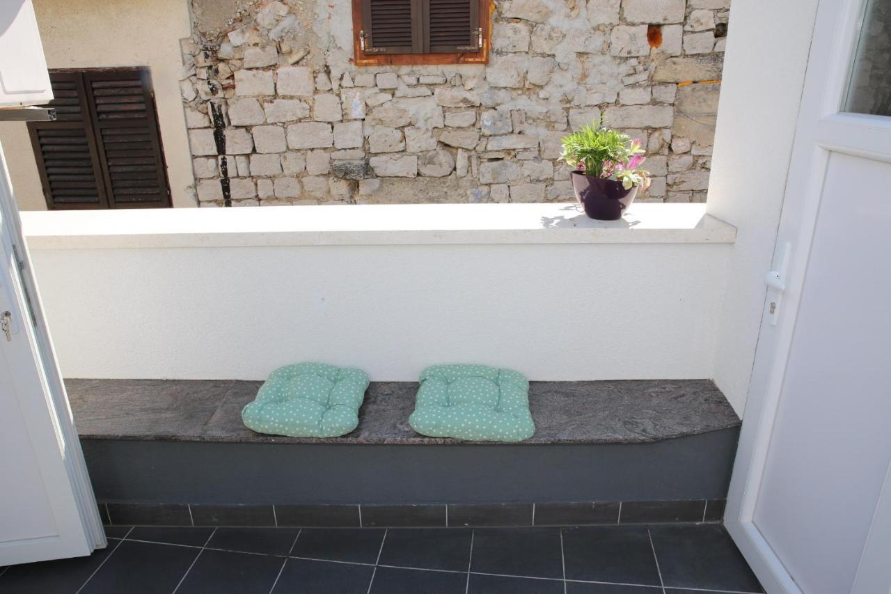 Apartments Stonehouse Vodice Eksteriør bilde
